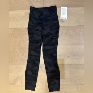 Base Pase HR Tight 25” Camo Lululemon Leggings Size 4